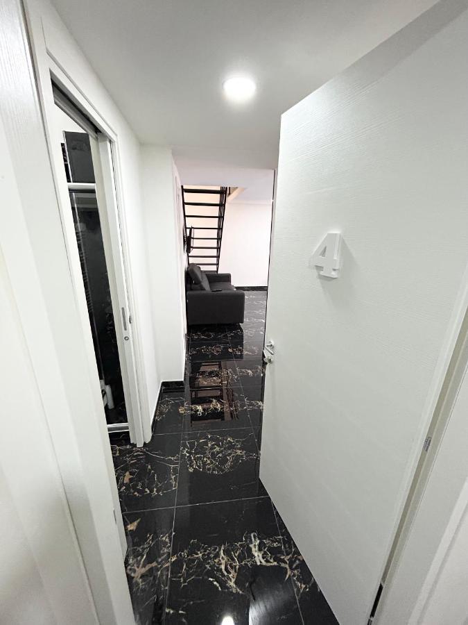 Giovanni Luxury Suites Napoli Bagian luar foto