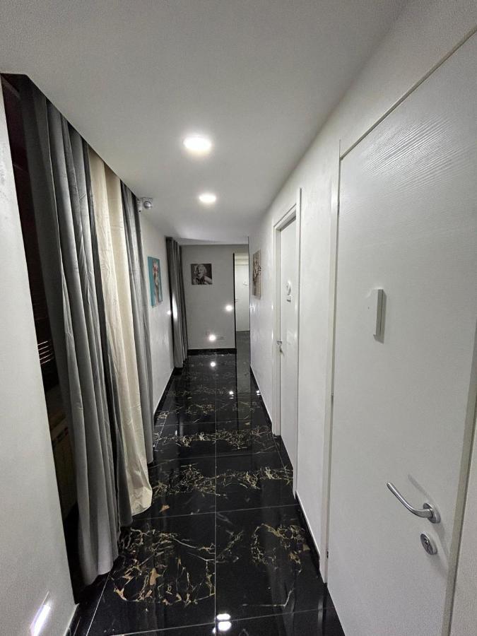 Giovanni Luxury Suites Napoli Bagian luar foto