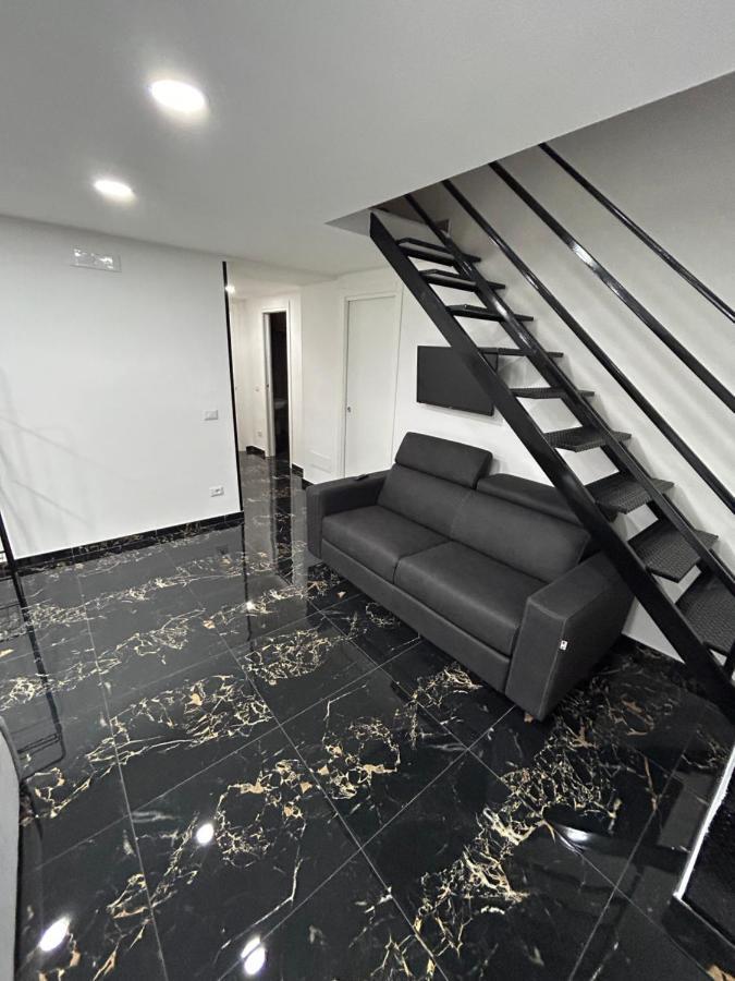 Giovanni Luxury Suites Napoli Bagian luar foto