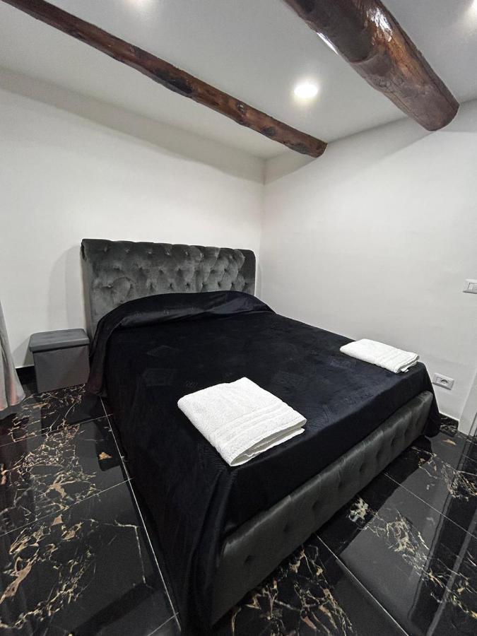 Giovanni Luxury Suites Napoli Bagian luar foto
