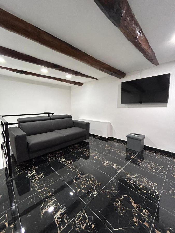 Giovanni Luxury Suites Napoli Bagian luar foto