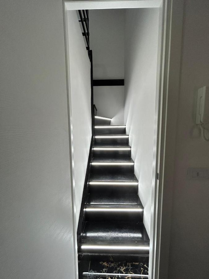 Giovanni Luxury Suites Napoli Bagian luar foto