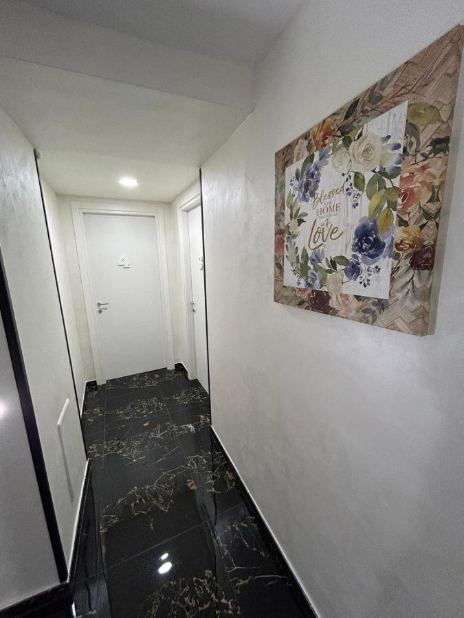 Giovanni Luxury Suites Napoli Bagian luar foto