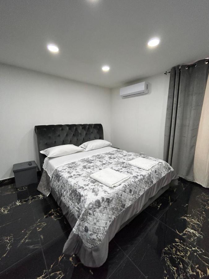 Giovanni Luxury Suites Napoli Bagian luar foto