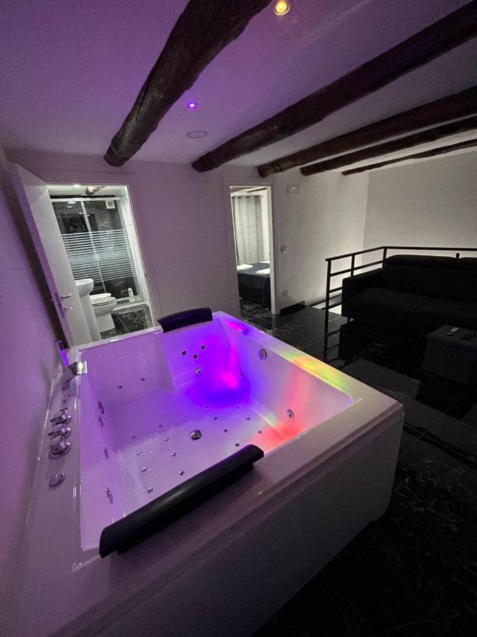 Giovanni Luxury Suites Napoli Bagian luar foto