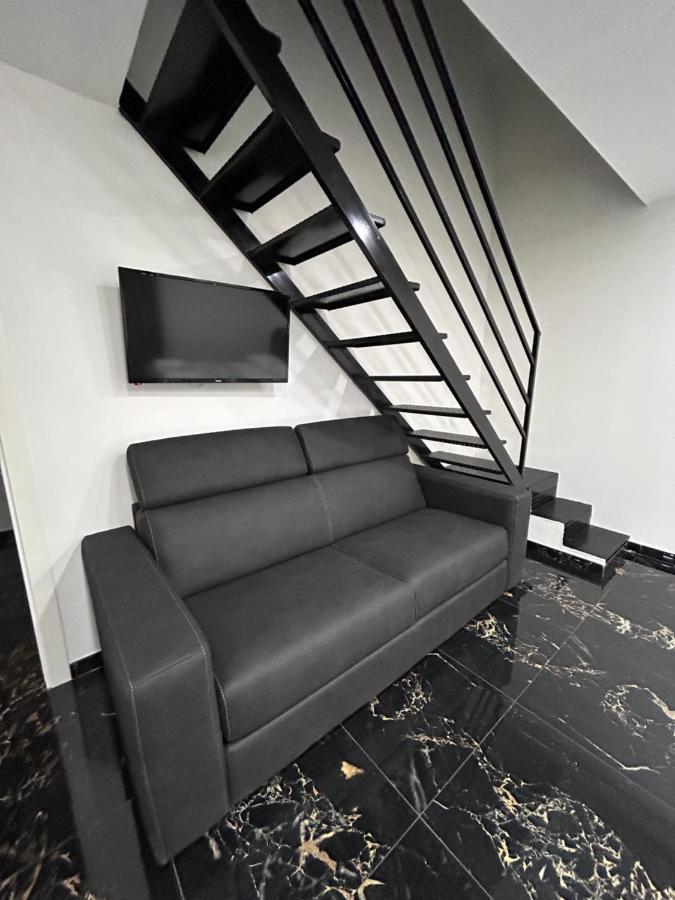 Giovanni Luxury Suites Napoli Bagian luar foto